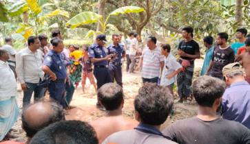 ময়লার স্তূপে মিলল কঙ্কাল, ব্রেসলেট দেখে শনাক্ত করল স্ত্রী